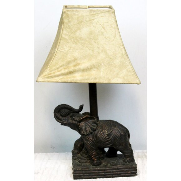 Elephant Table Lamp Aged Bronze Color 3D Pineapple Faux Leather Sahara Tropical - Picture 1 of 12